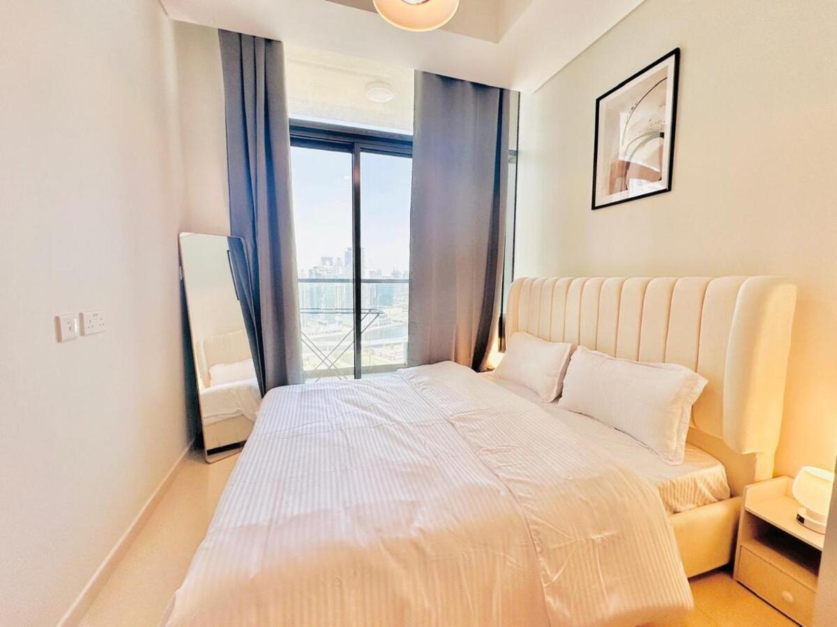 Modern 2br In Aykon Tower C Appartement *