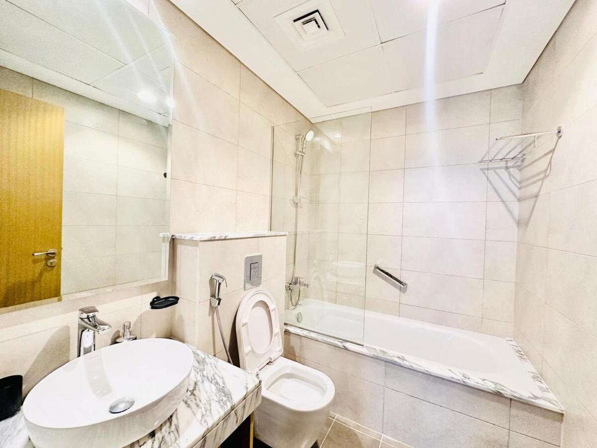 Appartement Modern 2br In Aykon Tower C *